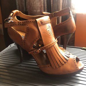 RALPH LAUREN Western Style Heels